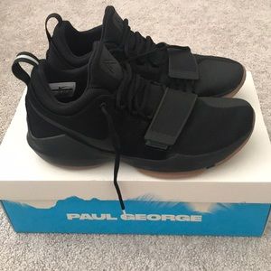 Nike PG1 Gum Black